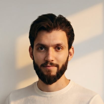المهندس أُبي ديب — مؤسس ميدينوس